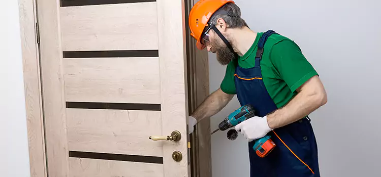 Replace Internal Door Handle with Lock Faribault